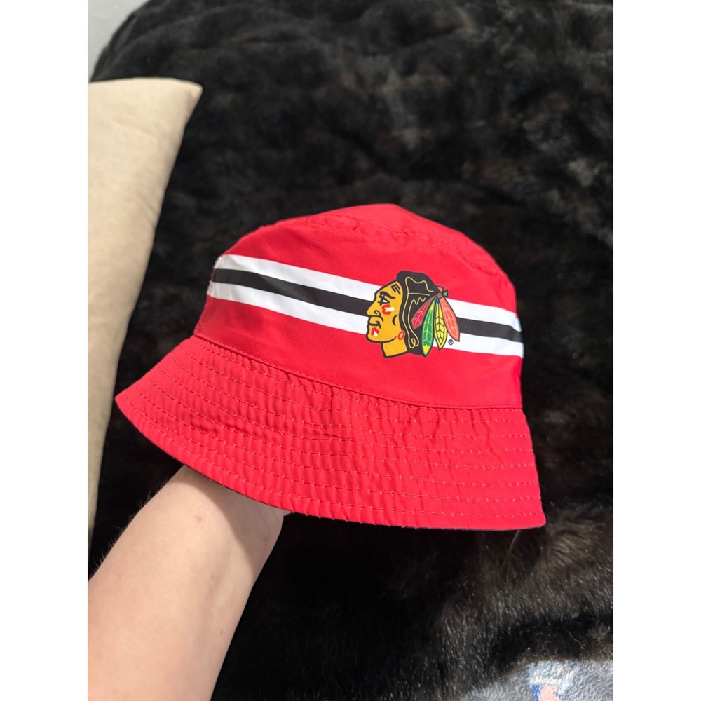 CHICAGO BLACKHAWKS-NHL Hat- Cap reversible hockey /Red w/Black